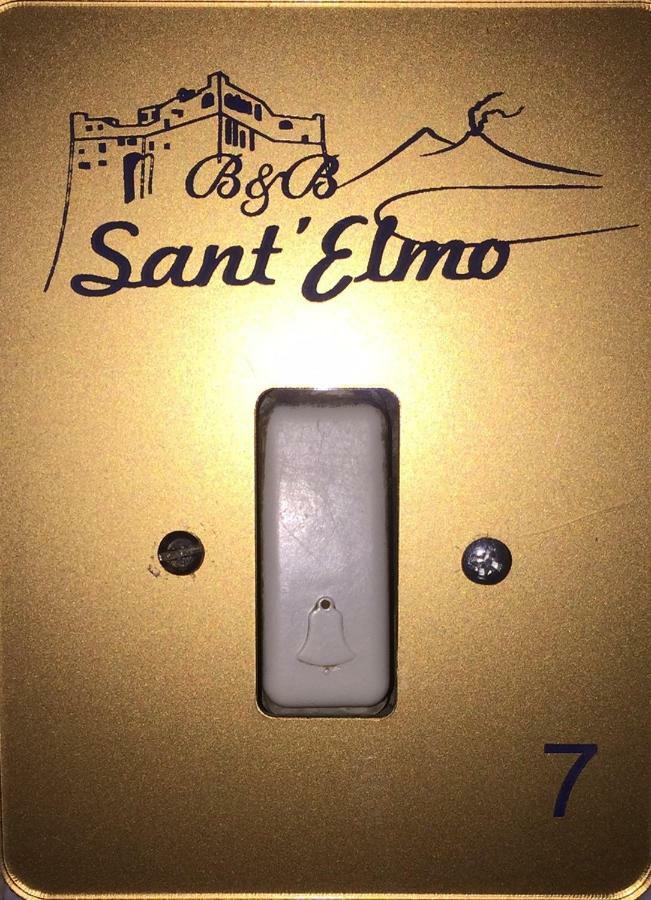 Casa Sant'Elmo 21 Bed & Breakfast Наполи Екстериор снимка
